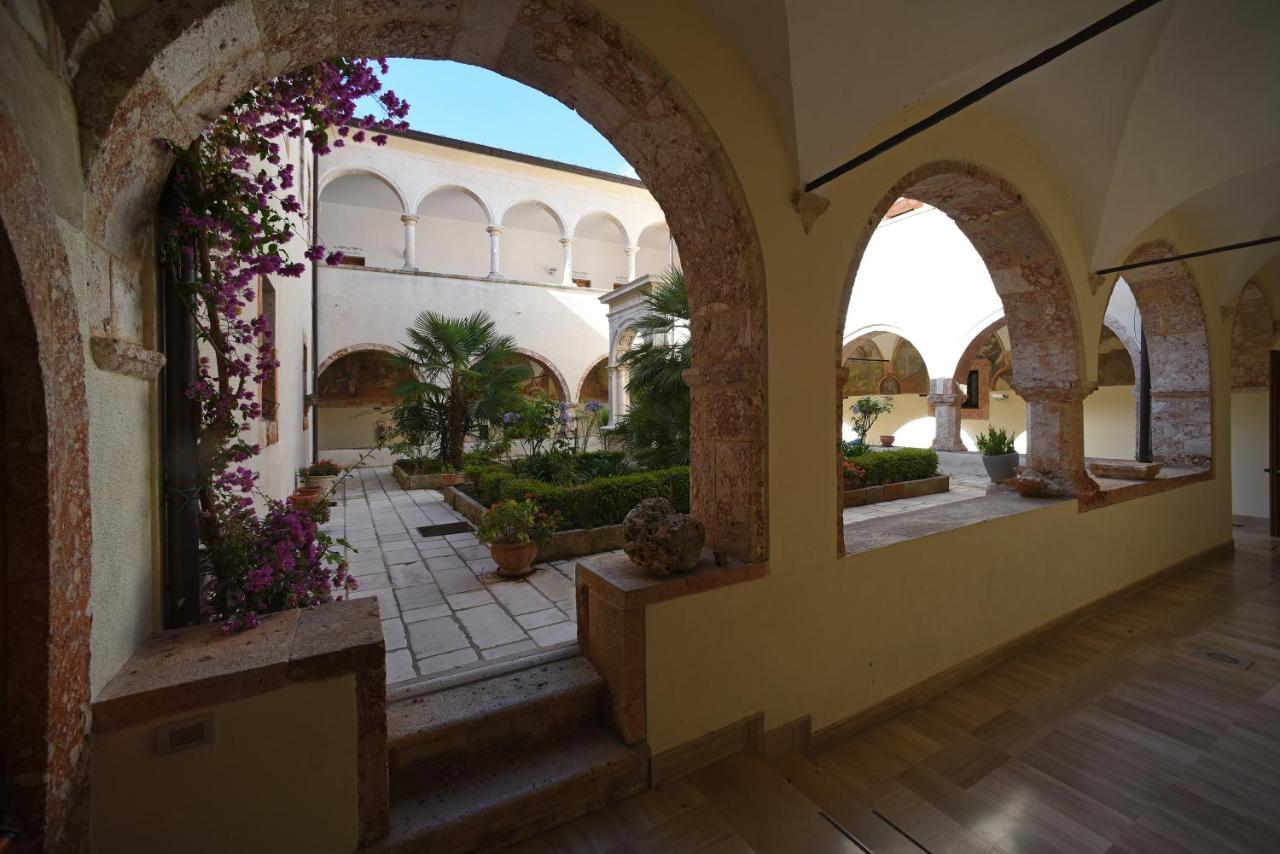 Convento Di Stignano Hotel Rignano Garganico Eksteriør billede
