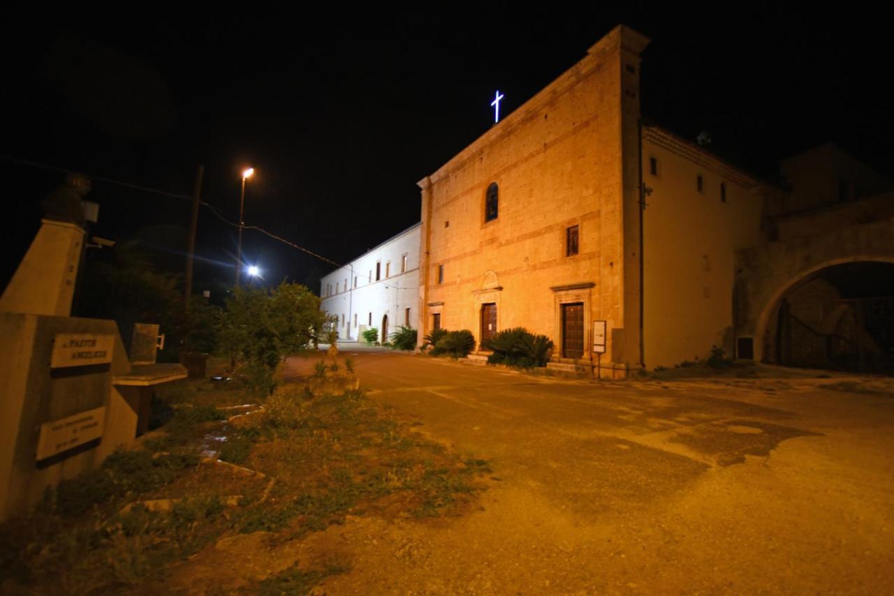 Convento Di Stignano Hotel Rignano Garganico Eksteriør billede