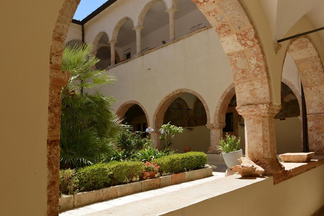 Convento Di Stignano Hotel Rignano Garganico Eksteriør billede